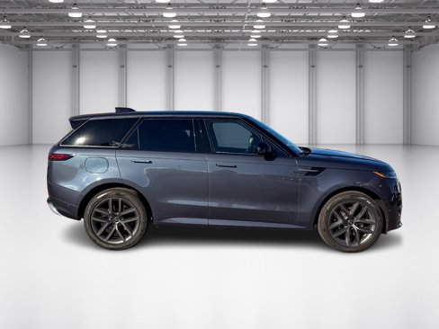 New 2025 Land Rover Range Rover Sport Dynamic SE image 6