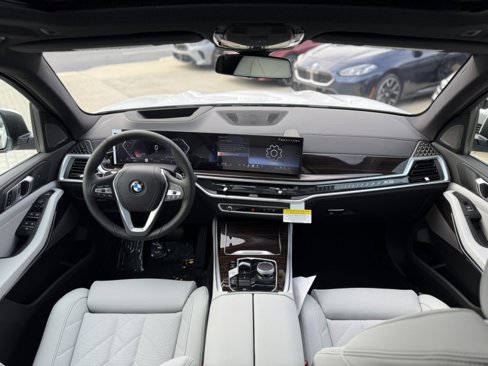 New 2026 BMW X5 sDrive40i image 19