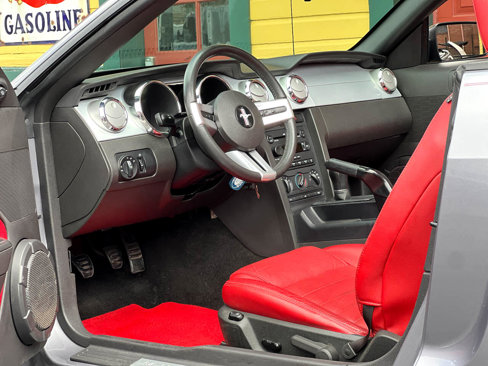 Used 2006 Ford Mustang GT Premium image 22