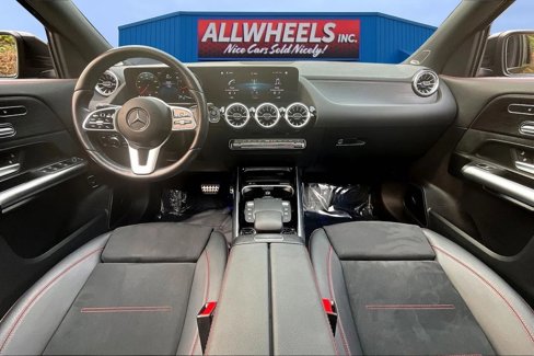 Used 2023 Mercedes-Benz GLA 250 4MATIC image 16