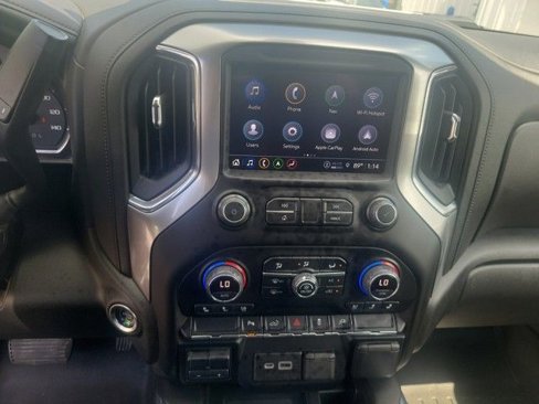 Used 2022 Chevrolet Silverado 2500 LTZ w/ LTZ Convenience Package image 23
