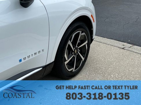 New 2025 Chevrolet Equinox EV LT image 28