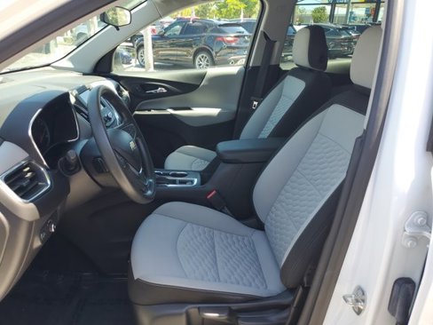 Used 2020 Chevrolet Equinox LS image 22