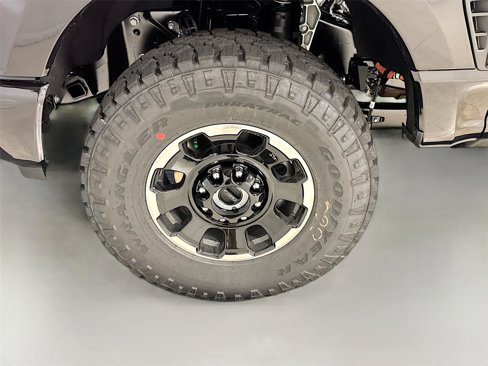 New 2026 Ford F250 Platinum image 30
