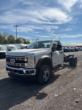 New 2026 Ford F450 XL w/ XL Chrome Package image 2