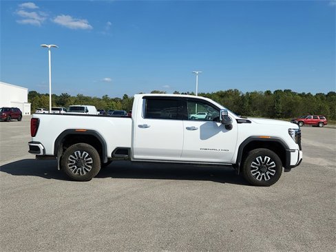 Used 2024 GMC Sierra 2500 Denali Ultimate image 8