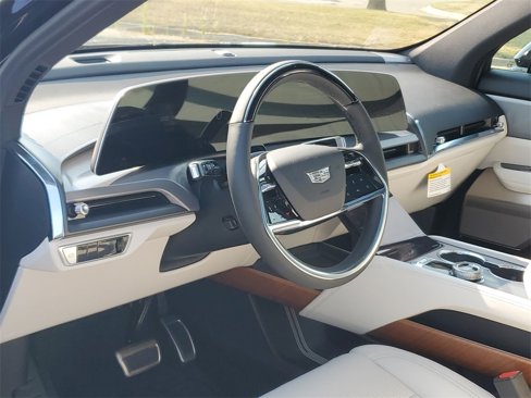 New 2026 Cadillac Vistiq Sport image 10