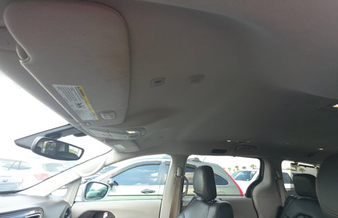 Used 2018 Chrysler Pacifica Touring-L image 13