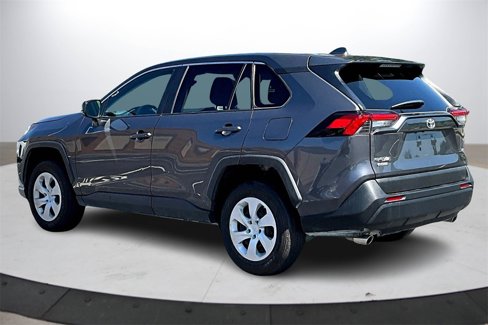 Used 2024 Toyota RAV4 LE image 6