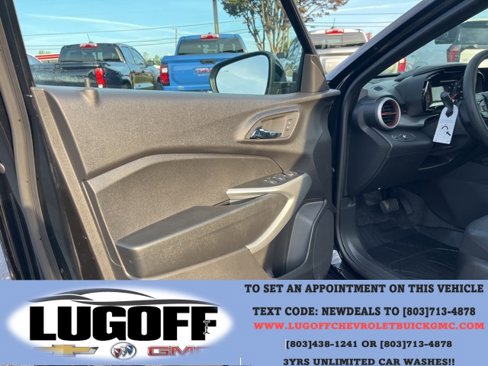 New 2026 Chevrolet Trax RS w/ Sunroof Package image 6
