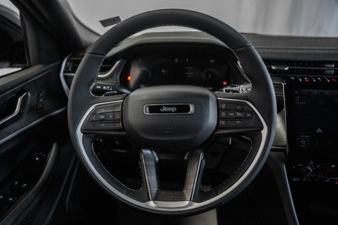 New 2025 Jeep Grand Cherokee L Limited w/ Luxury Tech Group II image 27