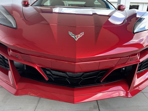 New 2025 Chevrolet Corvette E-Ray image 10
