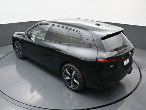 New 2026 BMW iX xDrive45 image 40