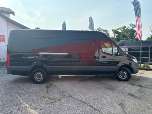Used 2019 Mercedes-Benz Sprinter 170 Cargo image 6