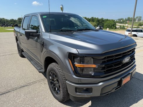 New 2025 Ford F150 XLT w/ Equipment Group 302A MID image 3