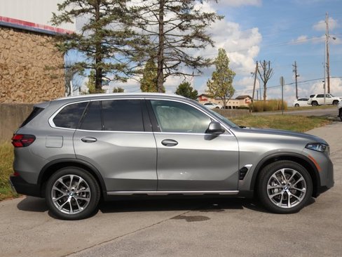 New 2026 BMW X5 xDrive40i image 4