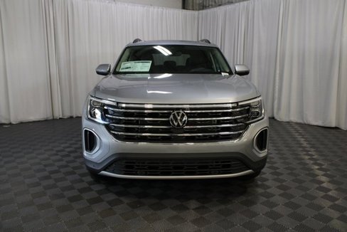 New 2026 Volkswagen Atlas SE image 30