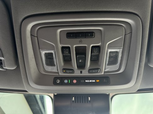 Used 2024 Chevrolet Silverado 2500 LTZ w/ LTZ Convenience Package image 28