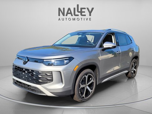 New 2025 Volkswagen Tiguan SE image 1