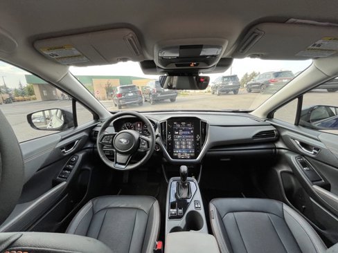 Used 2025 Subaru Crosstrek 2.5i Limited w/ Popular Package #3A image 32