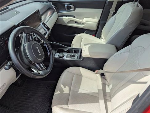 Used 2022 Kia Sorento EX image 11