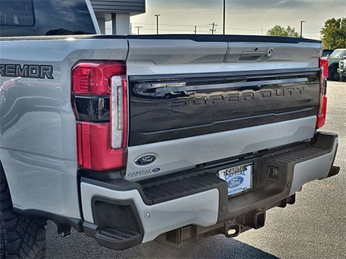 New 2026 Ford F250 Platinum image 14