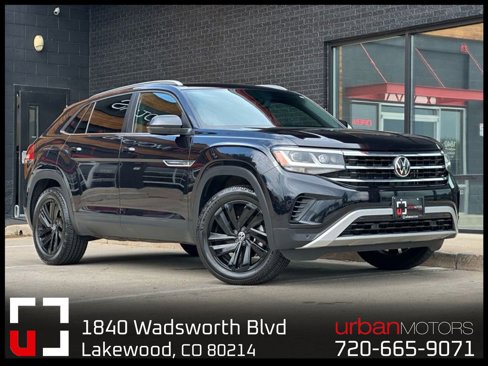 Used 2022 Volkswagen Atlas Cross Sport SE image 1