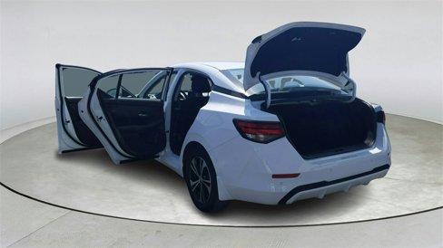 Used 2022 Nissan Sentra SV image 11