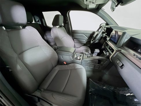 Certified 2025 Toyota Tacoma SR5 image 25