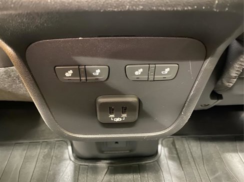 Used 2019 GMC Terrain Denali w/ Advanced Safety Package image 19