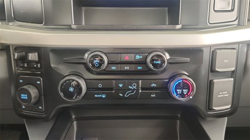 New 2025 Ford F250 XLT w/ FX4 Off-Road Package image 14