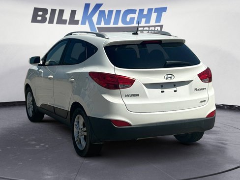 Used 2011 Hyundai Tucson GLS image 3