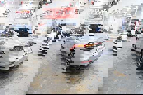 Used 2025 Honda Accord EX-L image 8