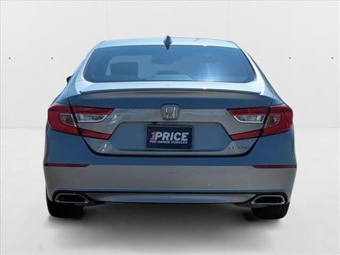 Used 2019 Honda Accord Sport image 6