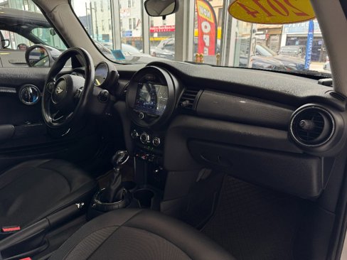 Used 2014 MINI Cooper 2-Door Hardtop image 25