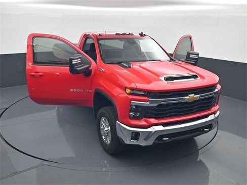 Used 2024 Chevrolet Silverado 3500 LT w/ Convenience Package image 27
