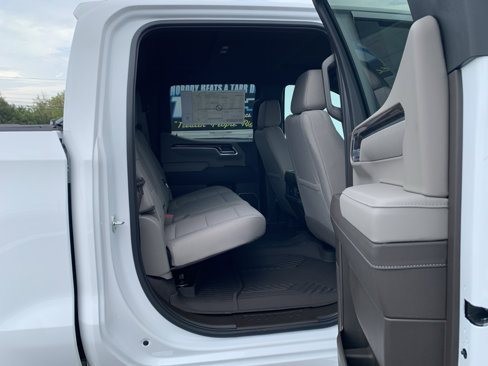 New 2026 Chevrolet Silverado 1500 LT image 26