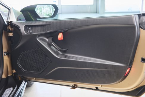 Used 2024 Lamborghini Huracan Sterrato image 37