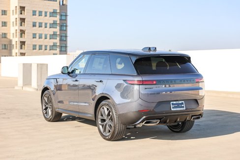 New 2025 Land Rover Range Rover Sport SE image 6