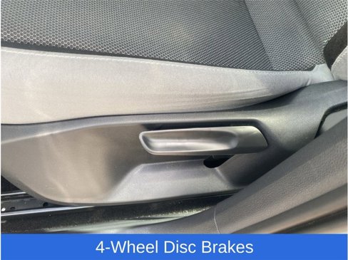 Used 2023 Volkswagen Taos S image 17