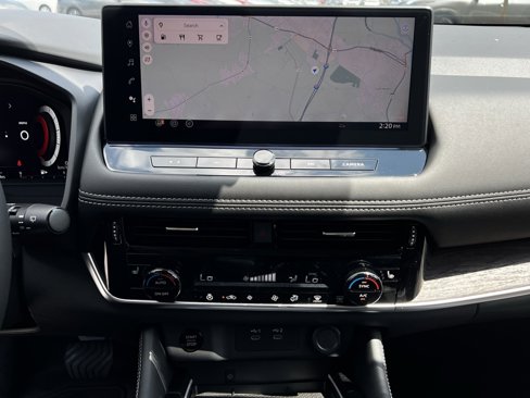 New 2025 Nissan Rogue Platinum image 6