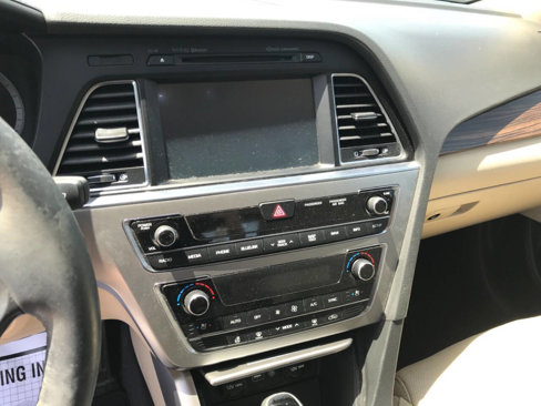 Used 2016 Hyundai Sonata Limited w/ Option Group 04 image 34