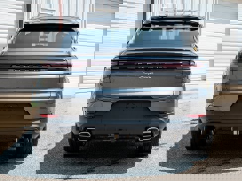 New 2025 Porsche Cayenne Coupe image 6