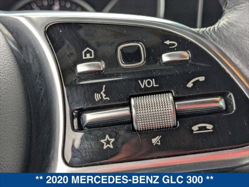 Used 2020 Mercedes-Benz GLC 300 image 17