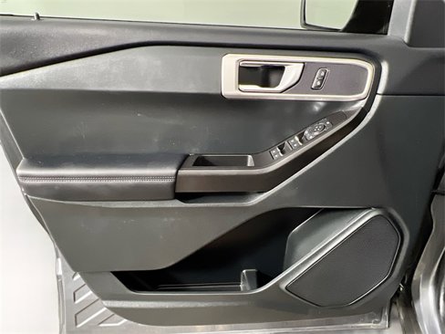 Used 2021 Ford Explorer 4WD image 29