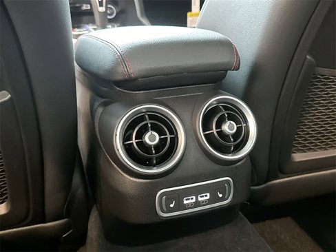 New 2025 Alfa Romeo Giulia AWD w/ Driving Assist Package image 24