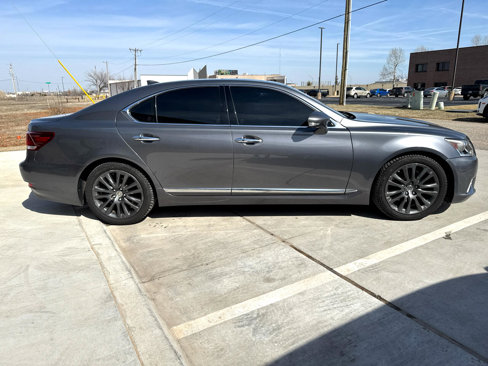 Used 2016 Lexus LS 460 w/ Comfort Package image 5