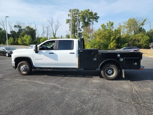 Used 2023 Chevrolet Silverado 3500 W/T w/ WT Convenience Package image 6