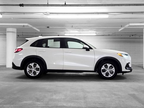 Certified 2024 Honda HR-V LX image 17