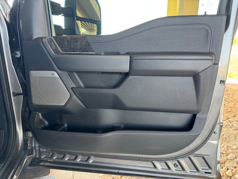 Used 2024 Ford F350 Lariat w/ Lariat Ultimate Package image 29
